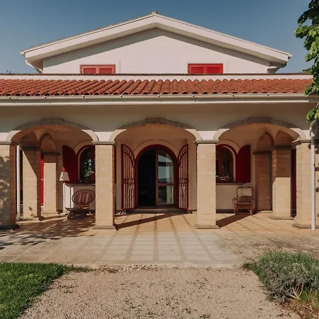 Al Maison De Charme Wine & Wellness